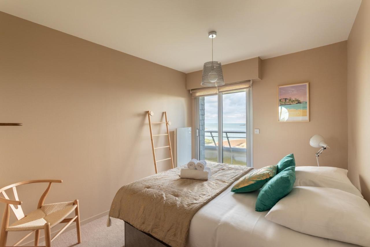Heol - Appartement 2 Chambres - Vue Mer Et Parking Dinard Bagian luar foto